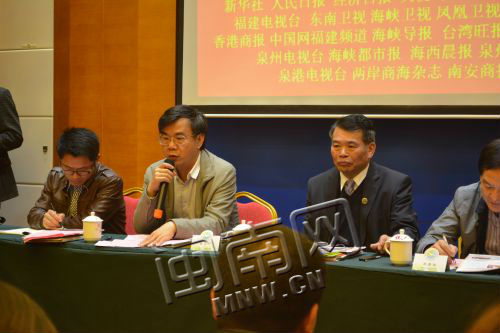 泉港区委常委、统战部长林天虎发表致辞