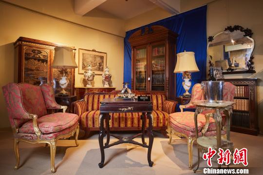 分会场“唐顿大客厅”真实再现了19世纪欧洲贵族的生活方式。官方 供图