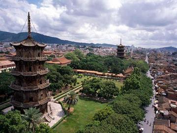 泉州开元寺——福建省规模最大的佛教寺院